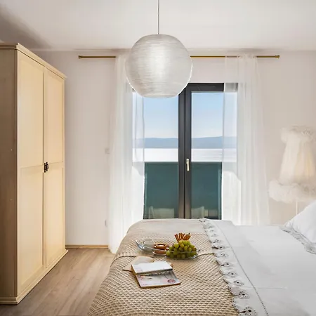 Allegra With 32msq Heated Pool, 300m Far From Sandy Beaches, Open Sea View Villa *