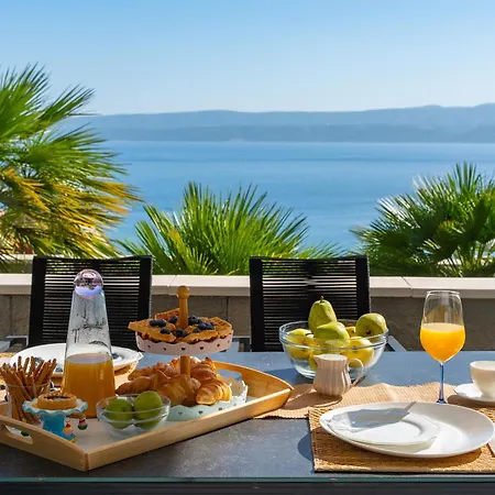 Allegra With 32msq Heated Pool, 300m Far From Sandy Beaches, Open Sea View