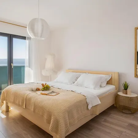 Villa Allegra With 32msq Heated Pool, 300m Far From Sandy Beaches, Open Sea View Omiš