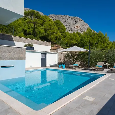 Allegra With 32msq Heated Pool, 300m Far From Sandy Beaches, Open Sea View Villa